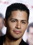 Jay Hernandez