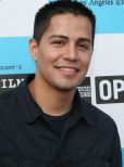 Jay Hernandez