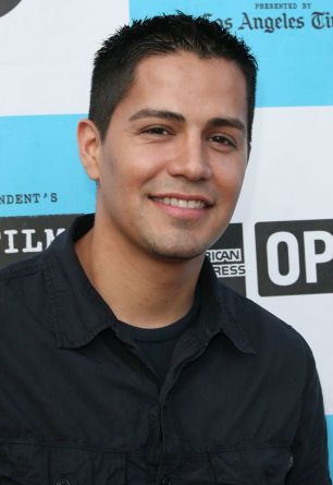 Jay Hernandez