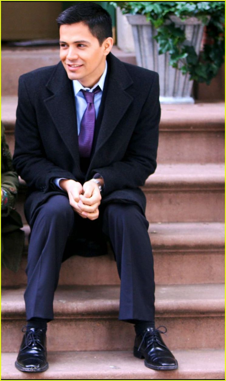 Jay Hernandez