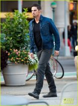 Jay Ryan #306610 picture (Portrait Medium)
