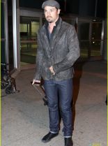 Jay Ryan #306635 picture (Portrait Medium)