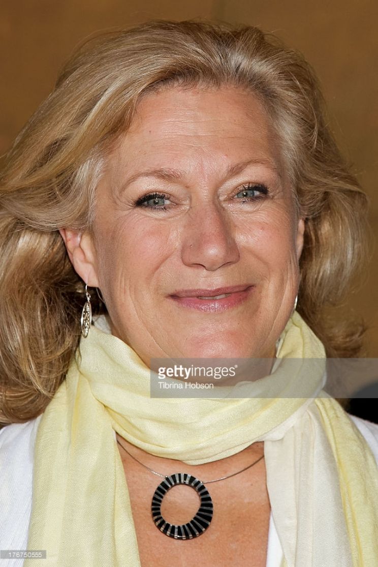 Jayne Atkinson