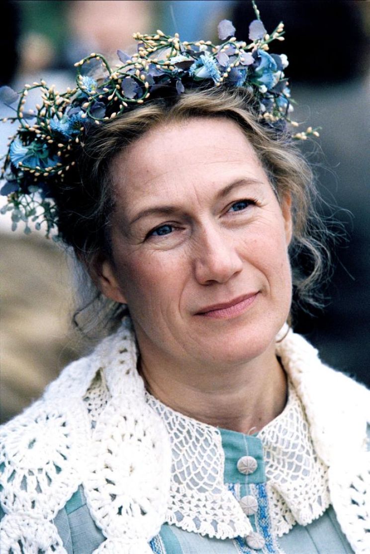 Jayne Atkinson