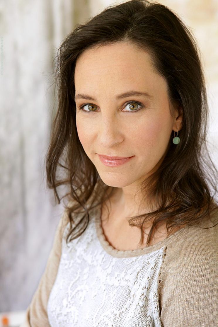 Jayne Taini
