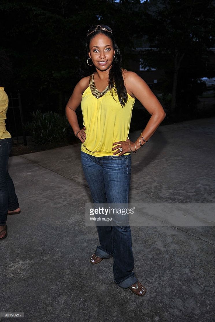 Jazsmin Lewis