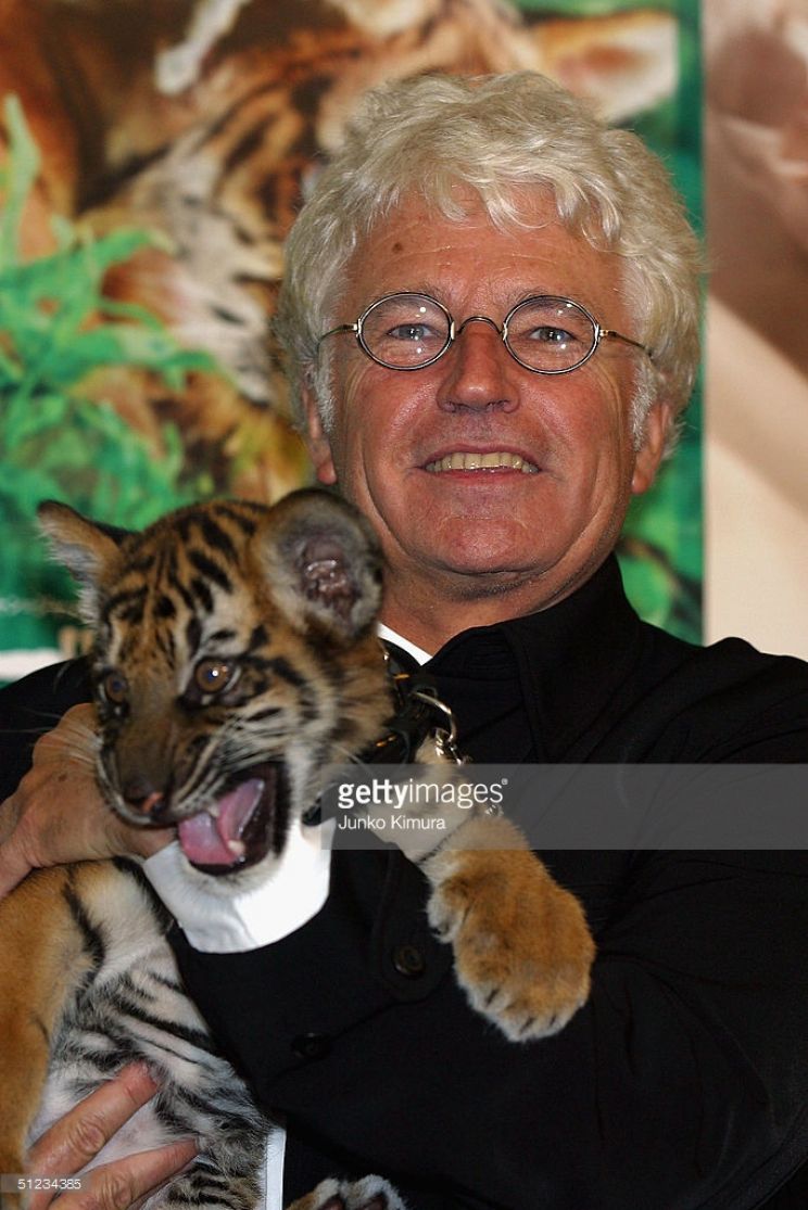 Jean-Jacques Annaud