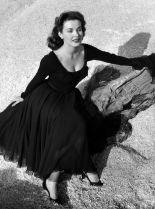 Jean Peters photo