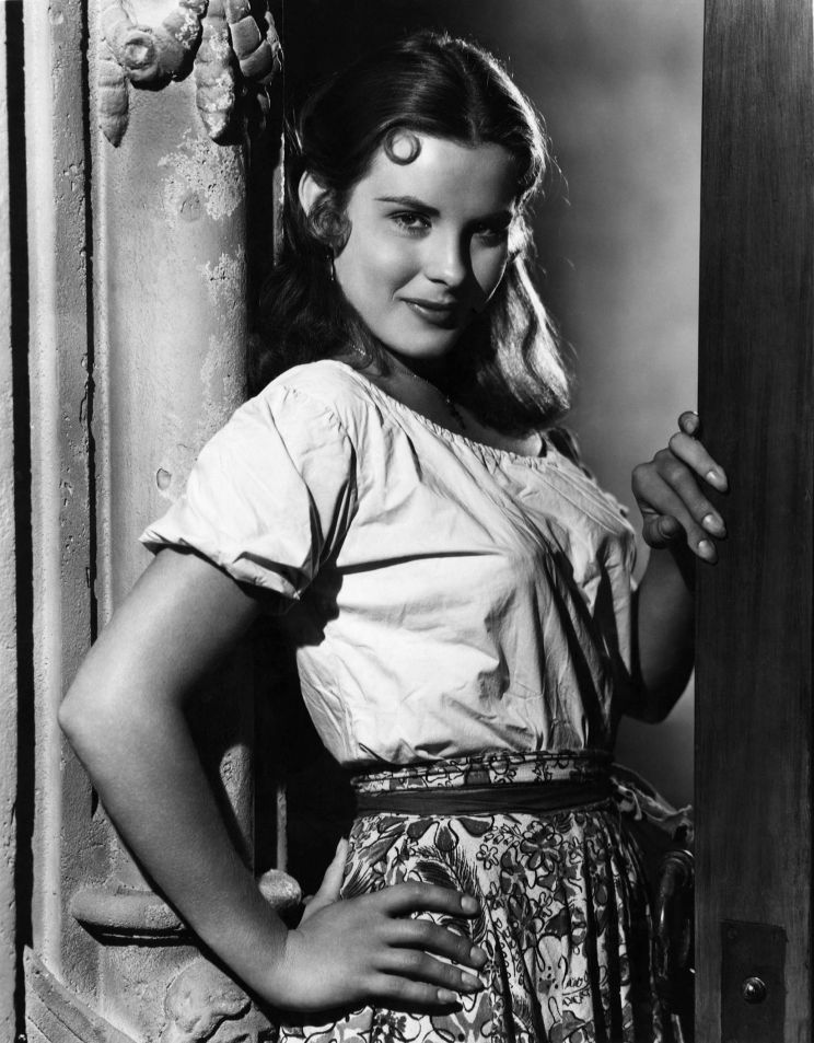 Jean Peters