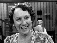 Jean Stapleton