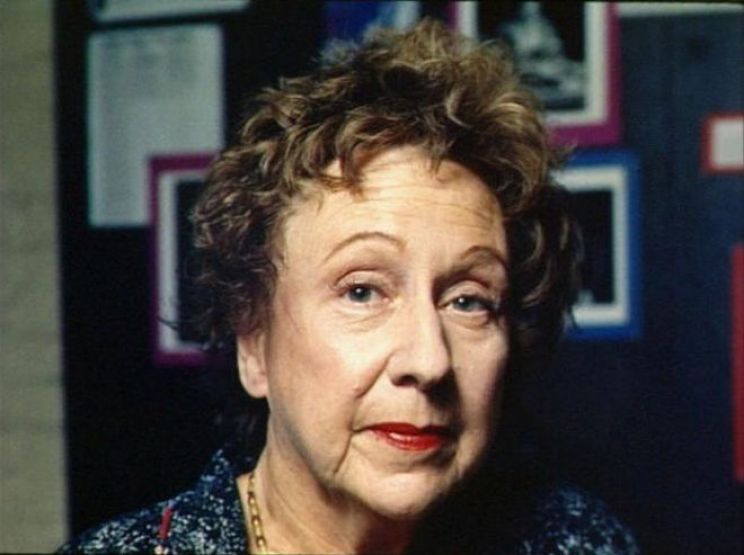 Jean Stapleton