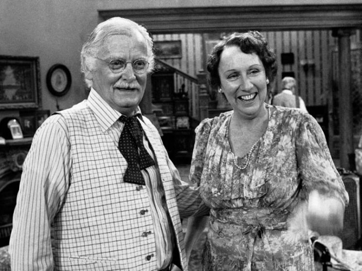 Jean Stapleton