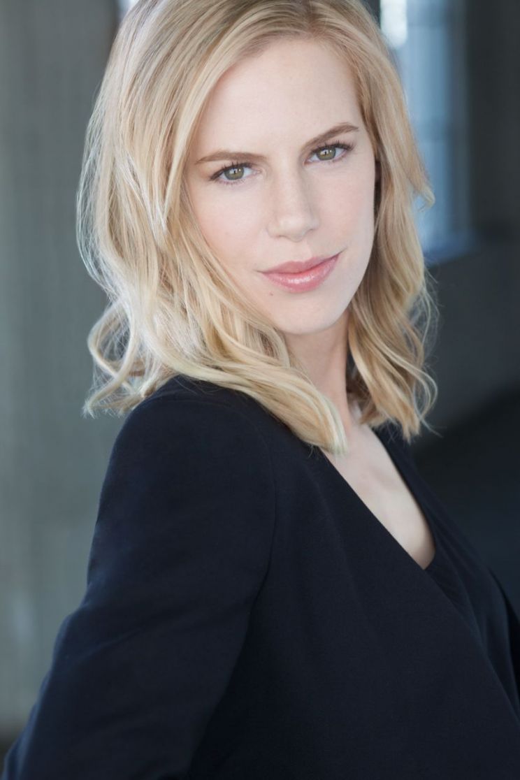 Jeanette Brox