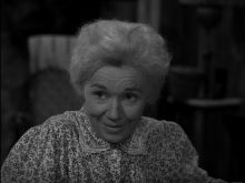 Jeanette Nolan