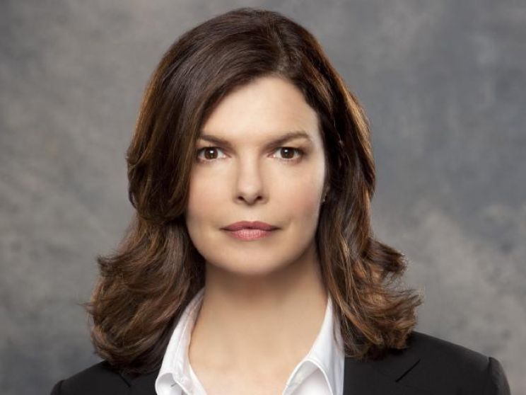 Jeanne Tripplehorn