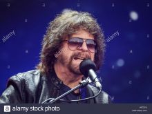 Jeff Lynne