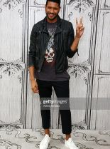 Jeffrey Bowyer-Chapman #870503 picture (Portrait Medium)
