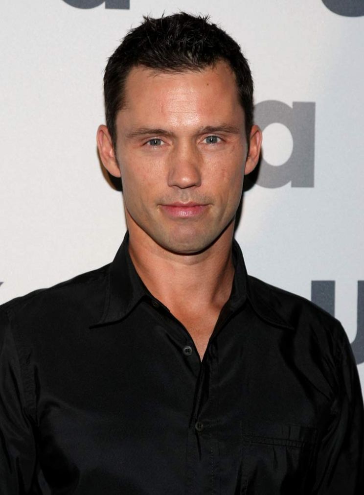 Jeffrey Donovan