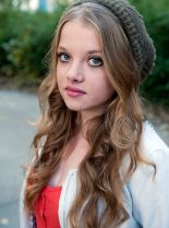 Jella Haase