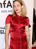 Jemima Kirke photo