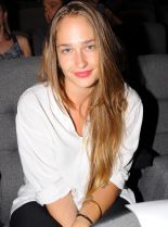 Jemima Kirke photo