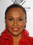 Jenifer Lewis