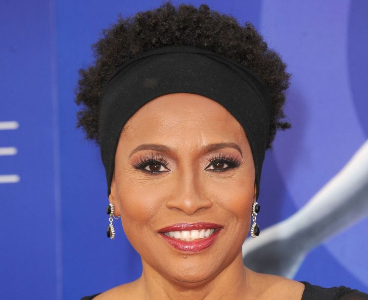 Jenifer Lewis