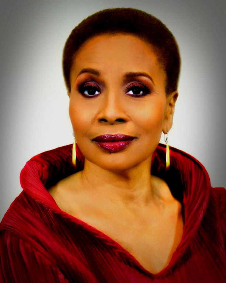 Jenifer Lewis