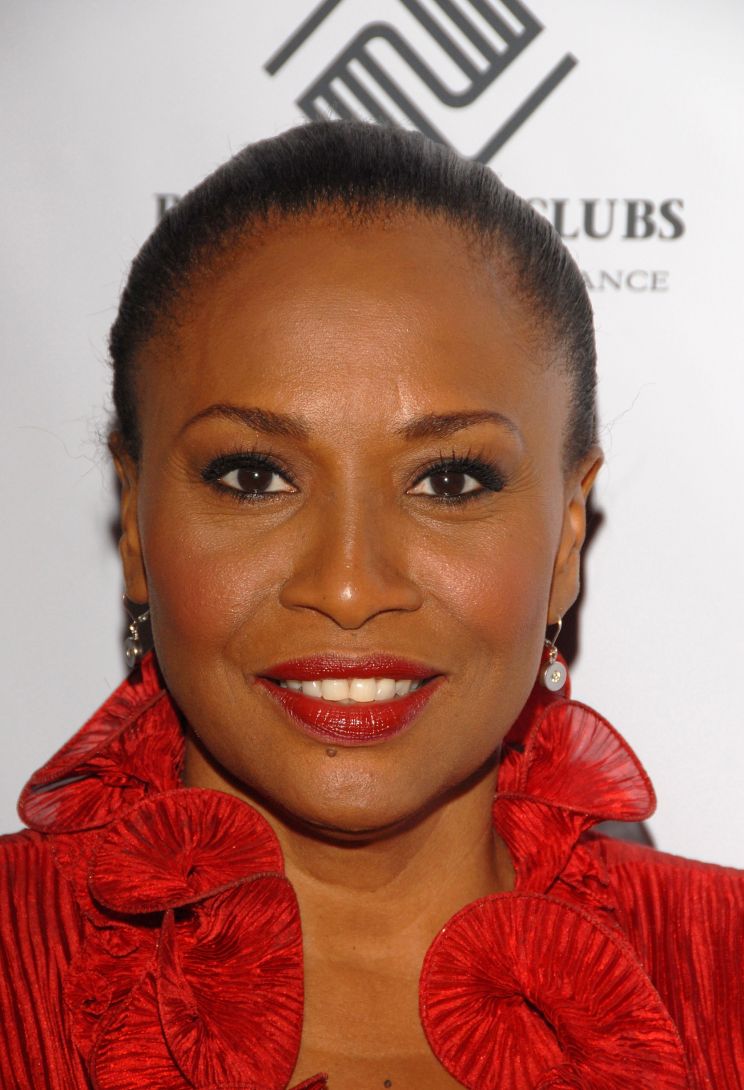 Jenifer Lewis