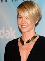 Jenna Elfman