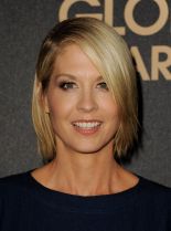 Jenna Elfman