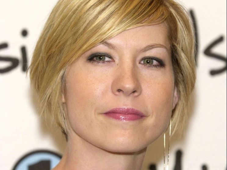 Jenna Elfman