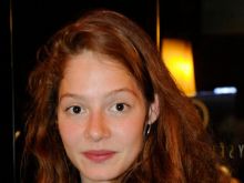 Jenna Thiam photo