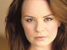 Jenna von Oÿ