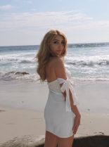 Jennessa Rose