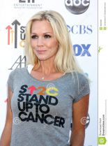 Jennie Garth photo