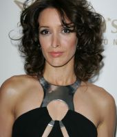 Jennifer Beals