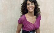 Jennifer Beals