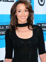 Jennifer Beals photo