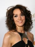 Jennifer Beals