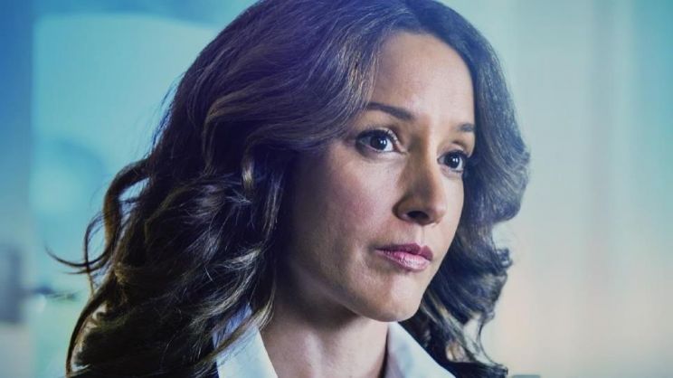 Jennifer Beals