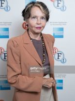 Jennifer Caron Hall photo