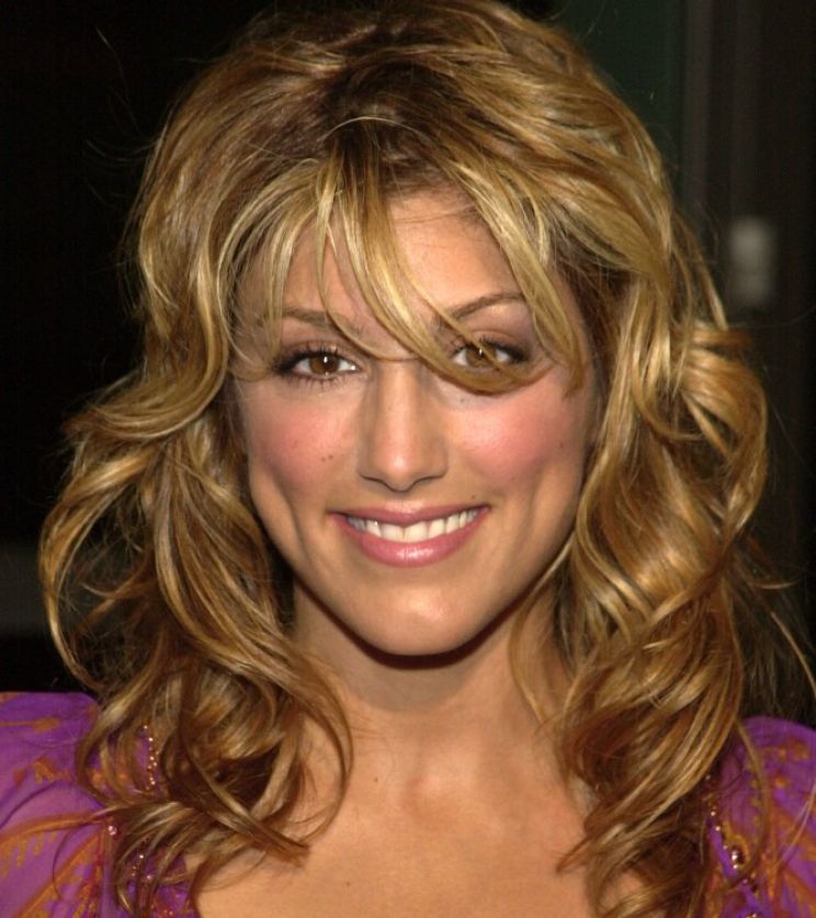 Jennifer Esposito