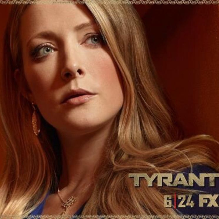 Jennifer Finnigan