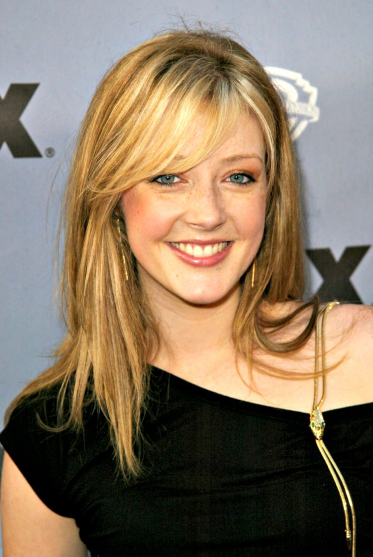 Jennifer Finnigan