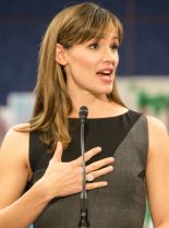 Jennifer Garner #32746 picture (Portrait Medium)