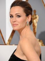 Jennifer Garner #32772 picture (Portrait Medium)