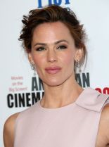 Jennifer Garner #32783 picture (Portrait Medium)