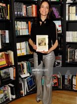 Jennifer Grant photo