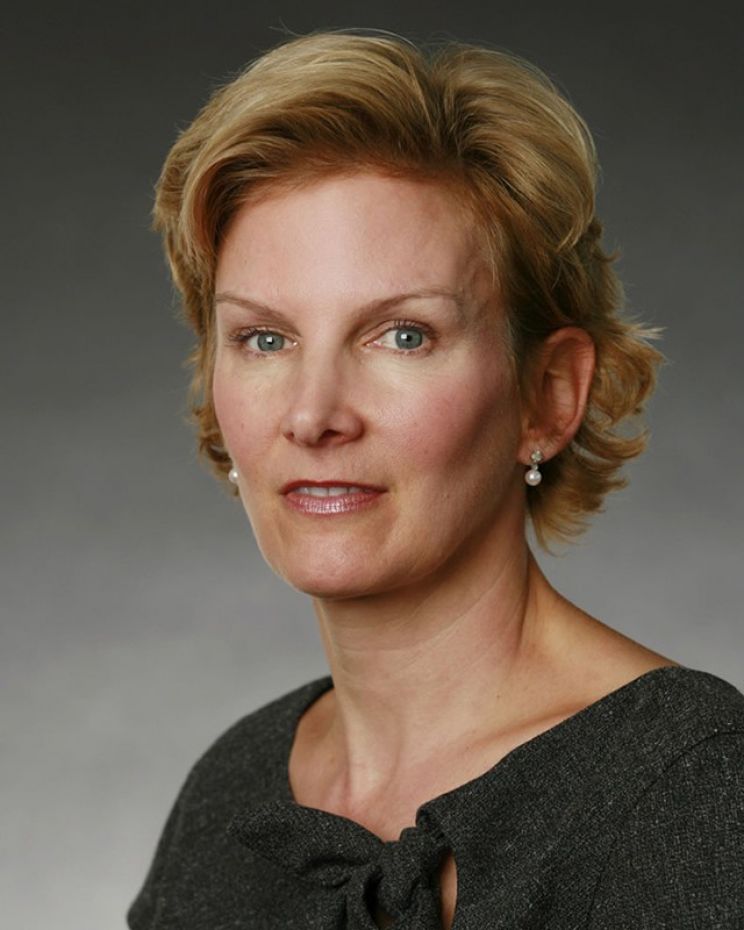 Jennifer Hall